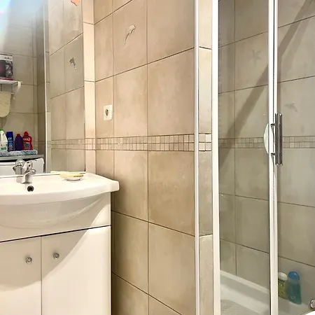 T3 A 100m Commerces Et Plages Lejlighed *