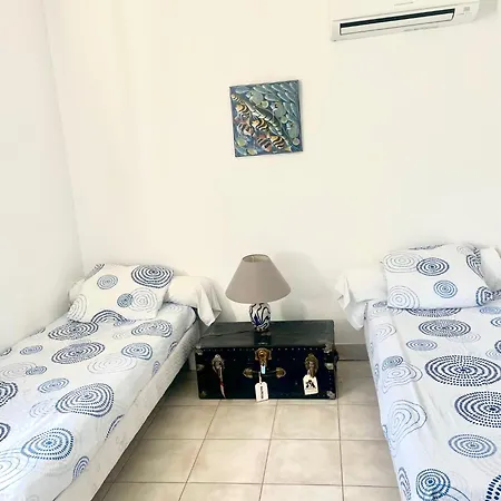 T3 A 100m Commerces Et Plages * 波尔蒂乔